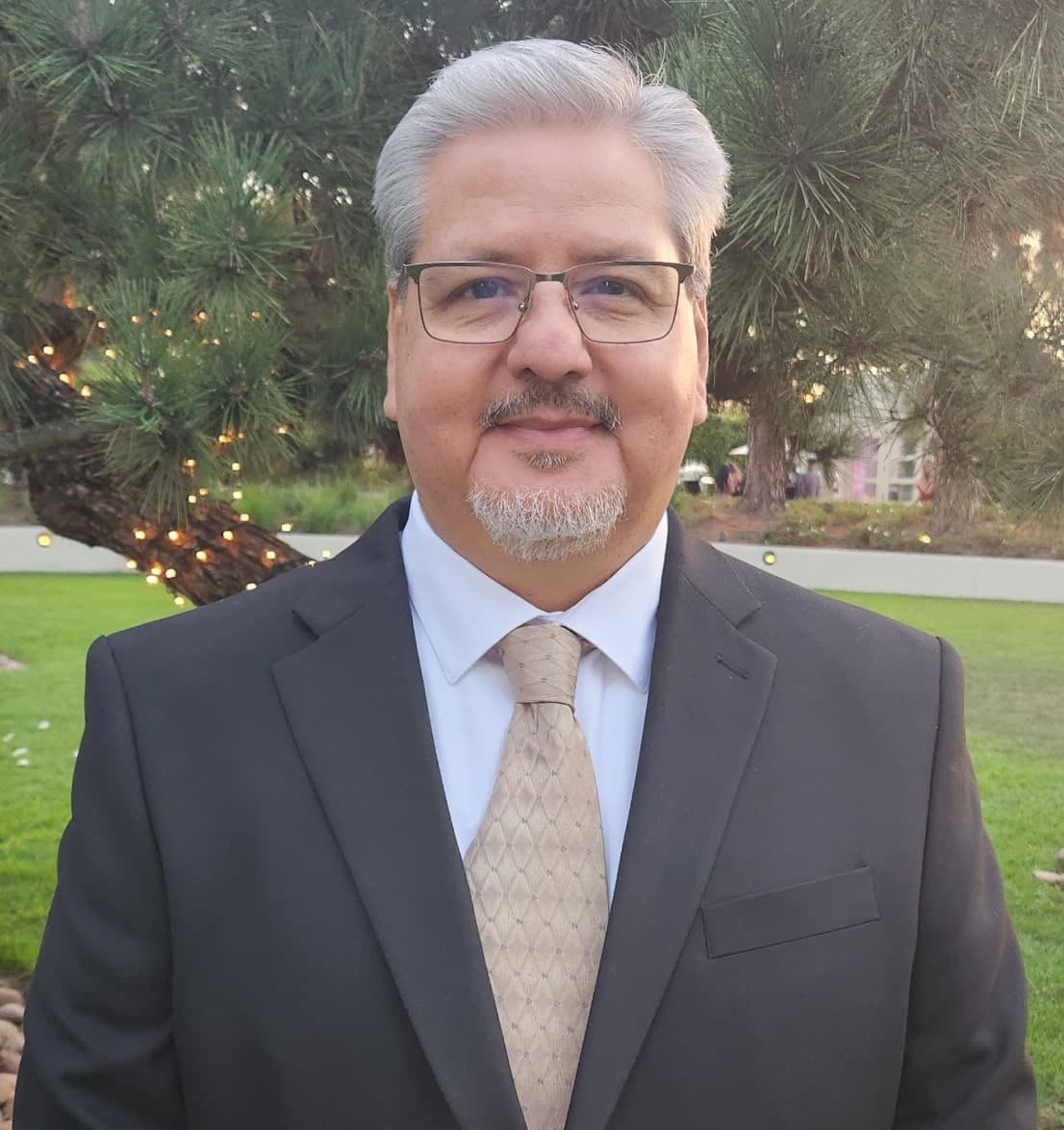 Jim Valenzuela, RICP®, CPFA®, licensed annuity agent in Duarte, CA